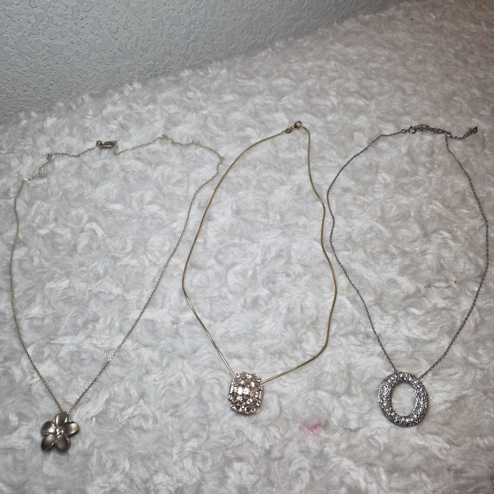 Elegant Silver and Gold Necklace Set